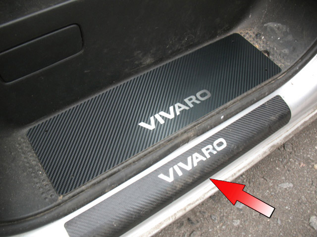 Накладки на пороги Opel Vivaro '2001-2014 (исполнение Premium+карбоновая пленка) NataNiko